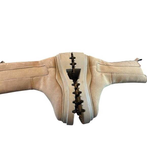 AQUA Jessy Suede  Pull On Booties Mid Calf Chelsea NEW Size 8.5 - Picture 6 of 9